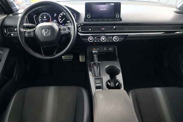 2023 Honda Civic Sport photo 2