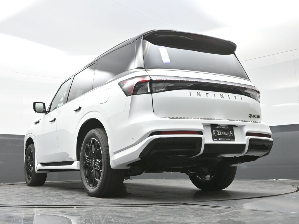 2026 Infiniti QX80 Sensory photo 23