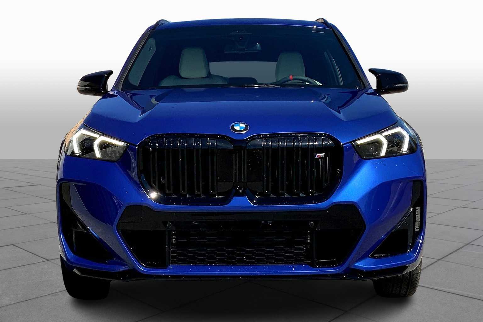 2026 Bmw X1 M35i photo 2