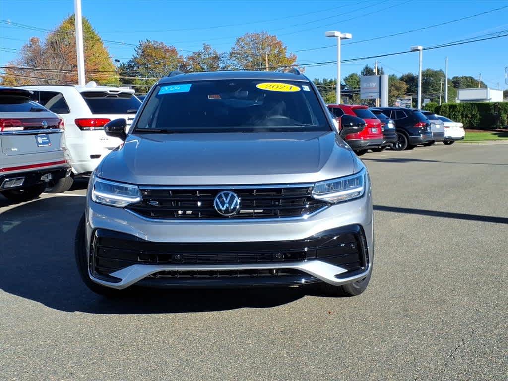 2024 Volkswagen Tiguan SE R-Line Black photo 2