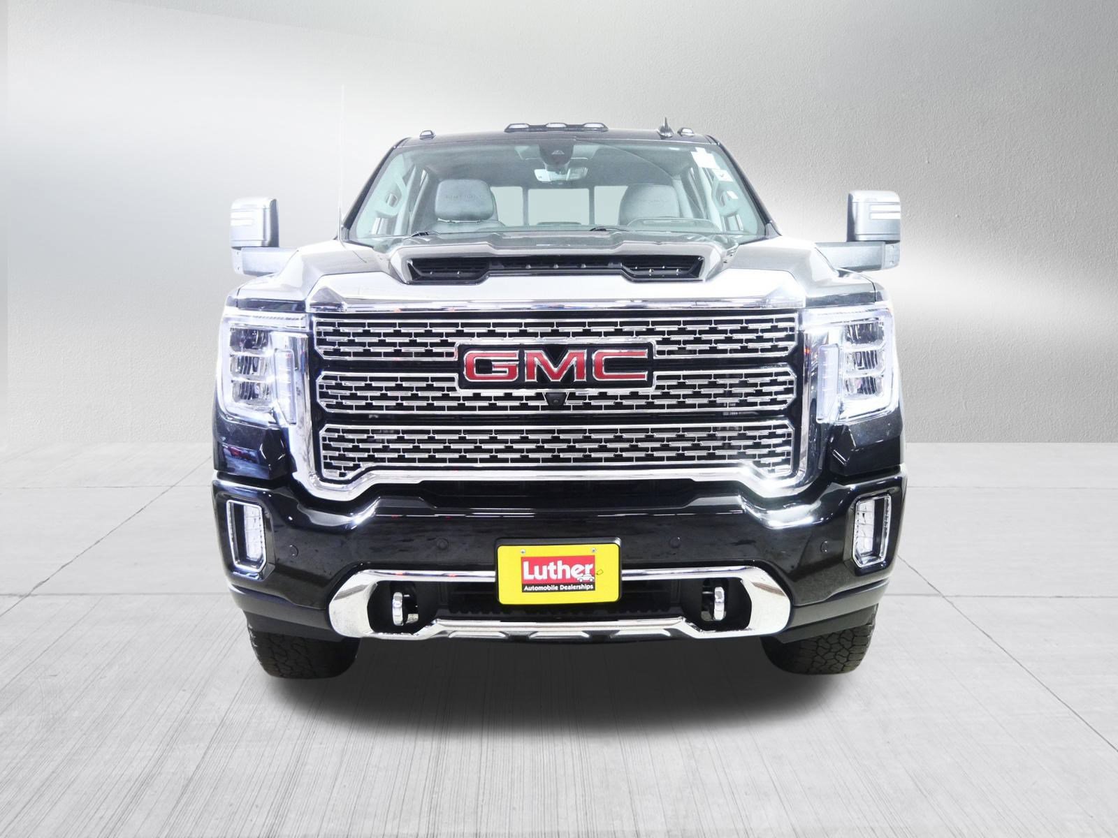 2022 Gmc Sierra 2500 HD Denali photo 2