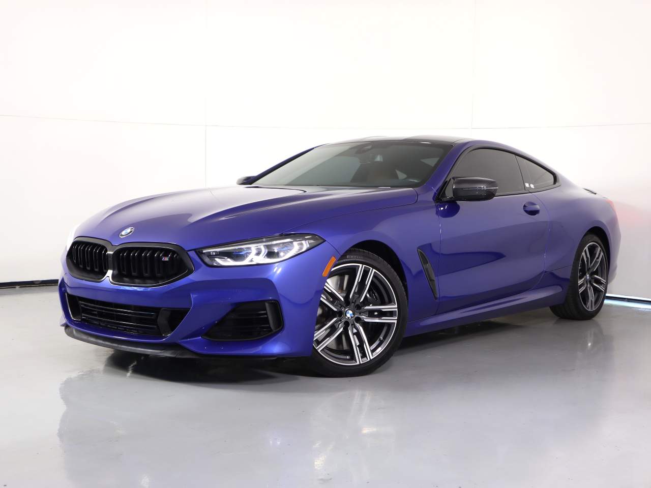 2024 BMW 8 Series M850i's photo