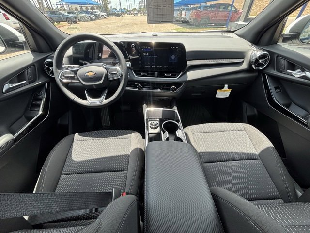 2026 Chevrolet Equinox LT photo 13