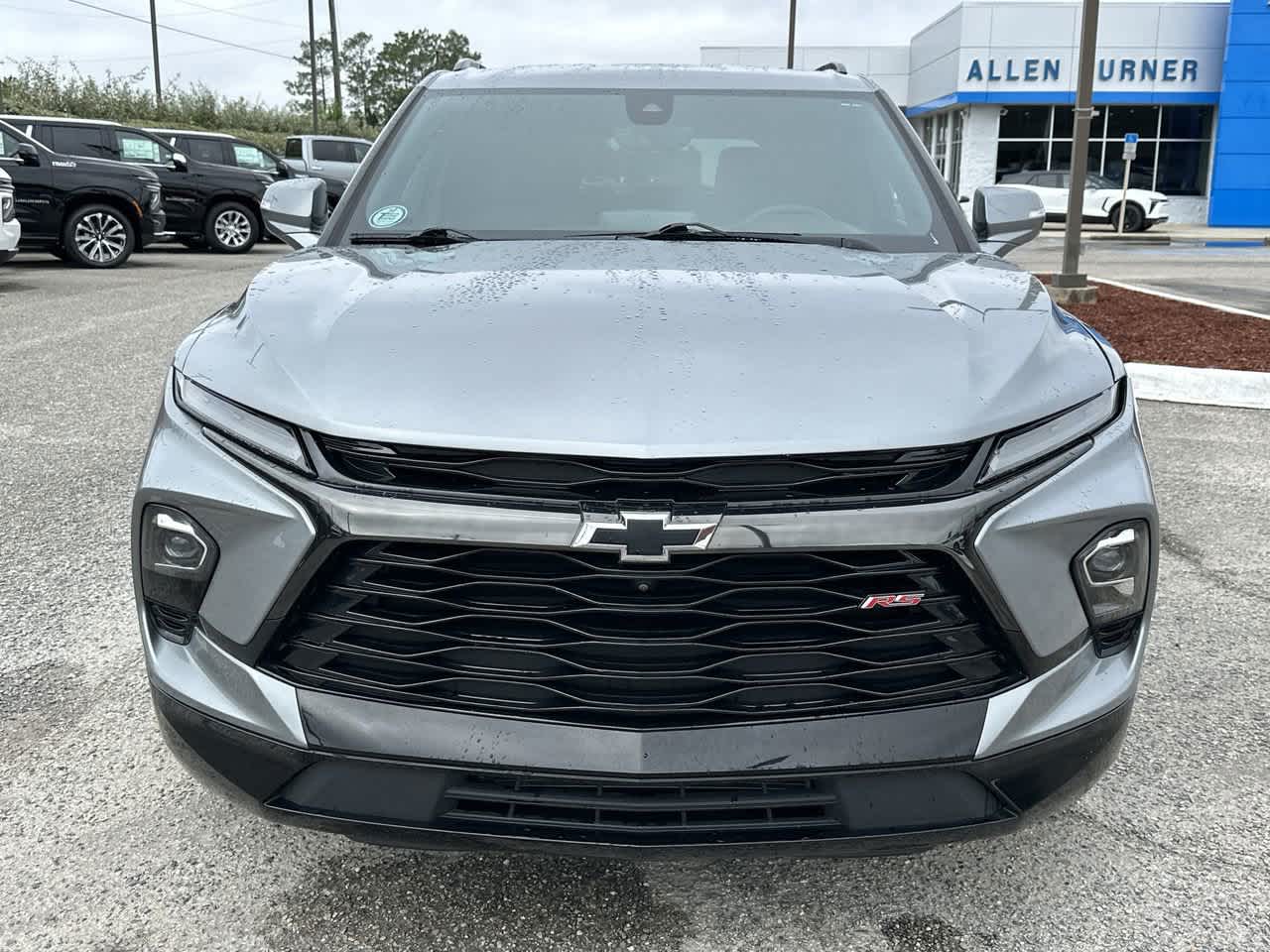 2023 Chevrolet Blazer RS photo 2