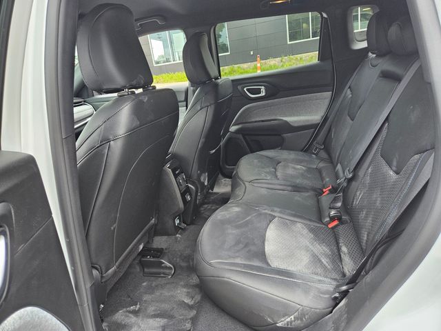 2025 Jeep Compass Latitude photo 4