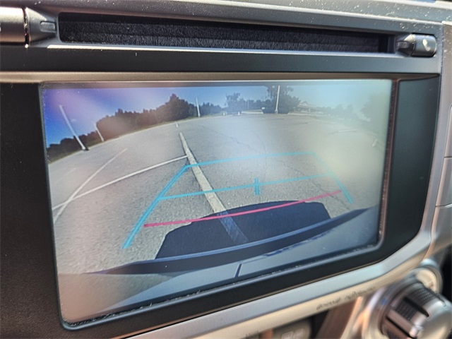 2016 Toyota 4Runner SR5 photo 20