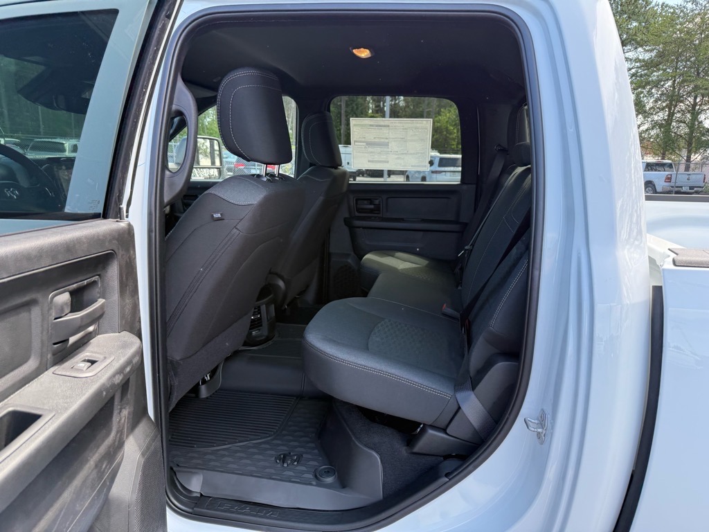 2025 Ram 2500 Tradesman photo 5