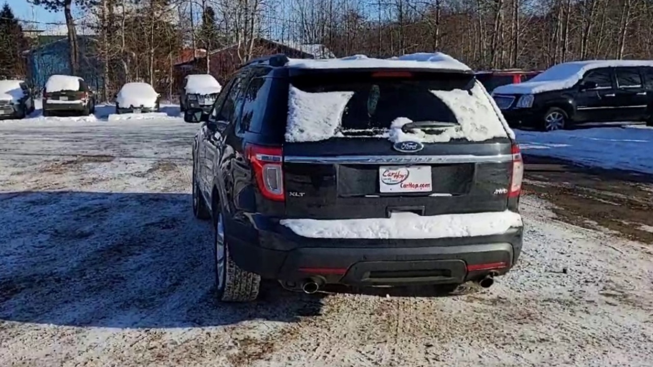 2012 Ford Explorer XLT's photo