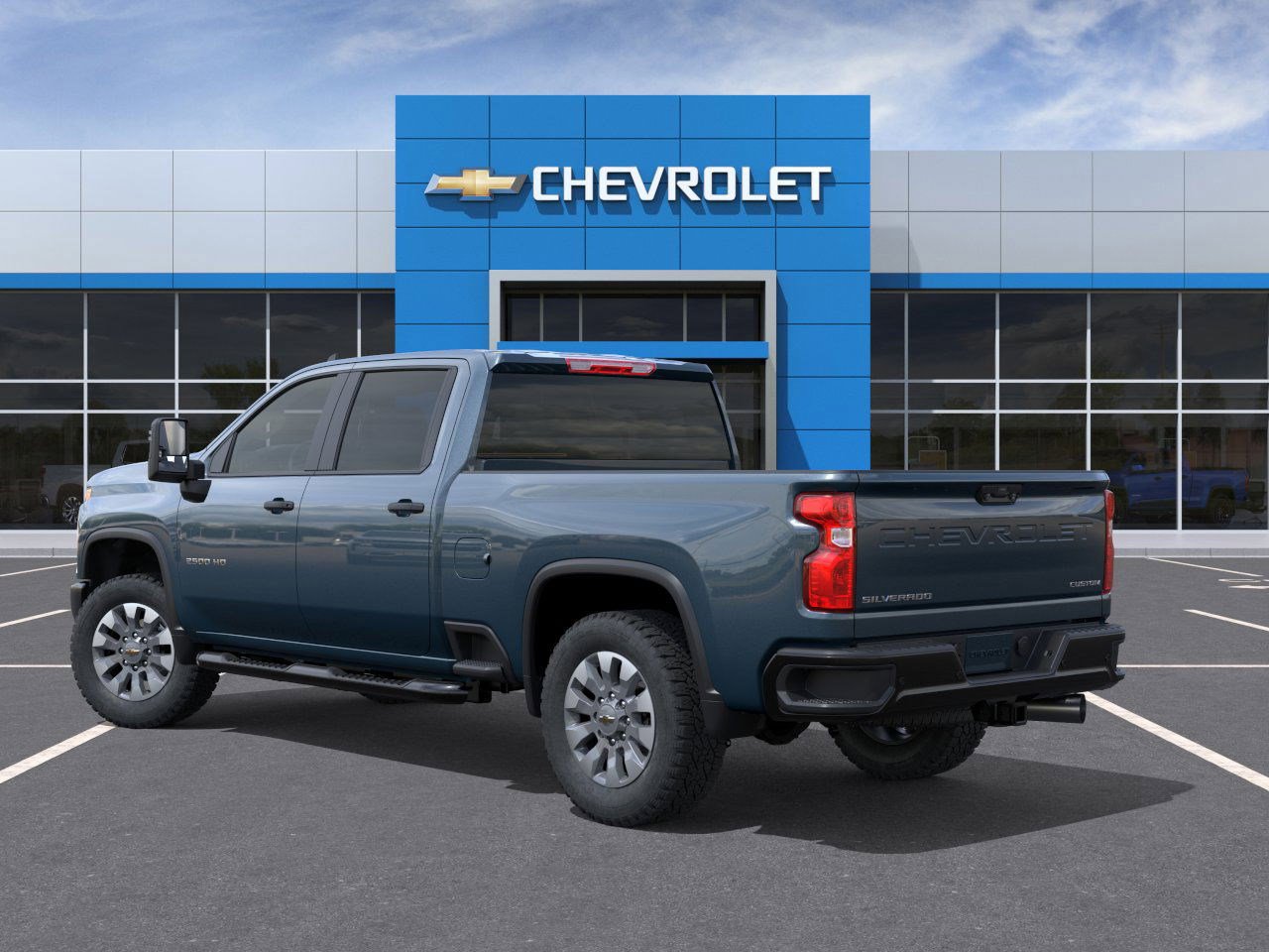 2025 Chevrolet Silverado 2500HD Custom photo 3