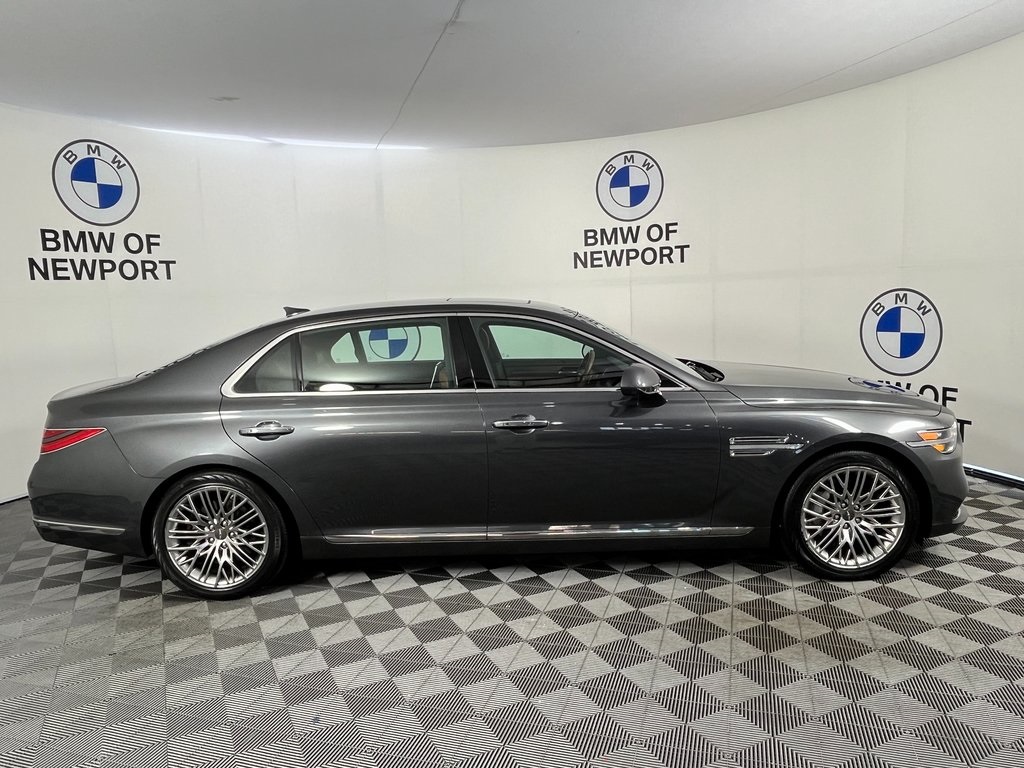 2021 Genesis G90 5.0 Ultimate photo 4