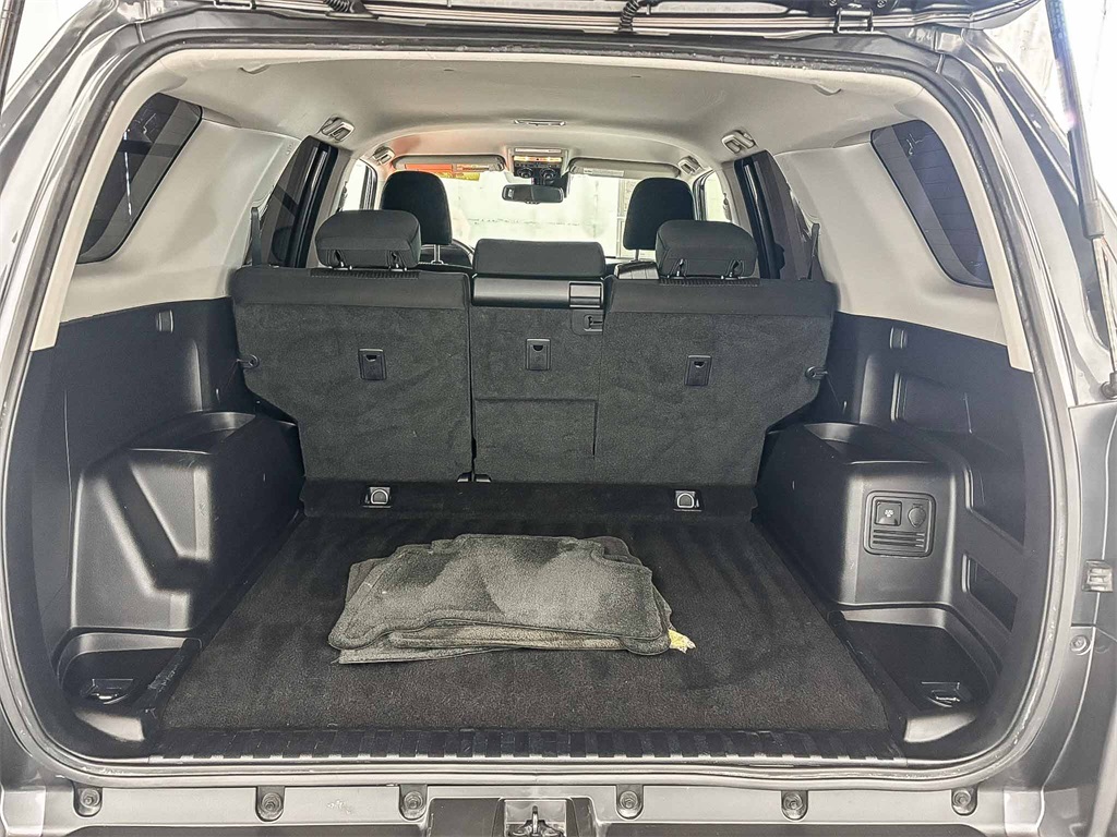2020 Toyota 4Runner TRD Off-Road photo 24
