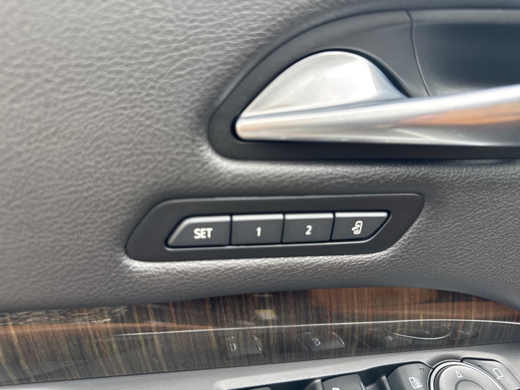 2020 Cadillac XT4 Premium Luxury photo 16