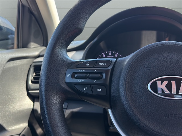 2019 Kia Rio S photo 9