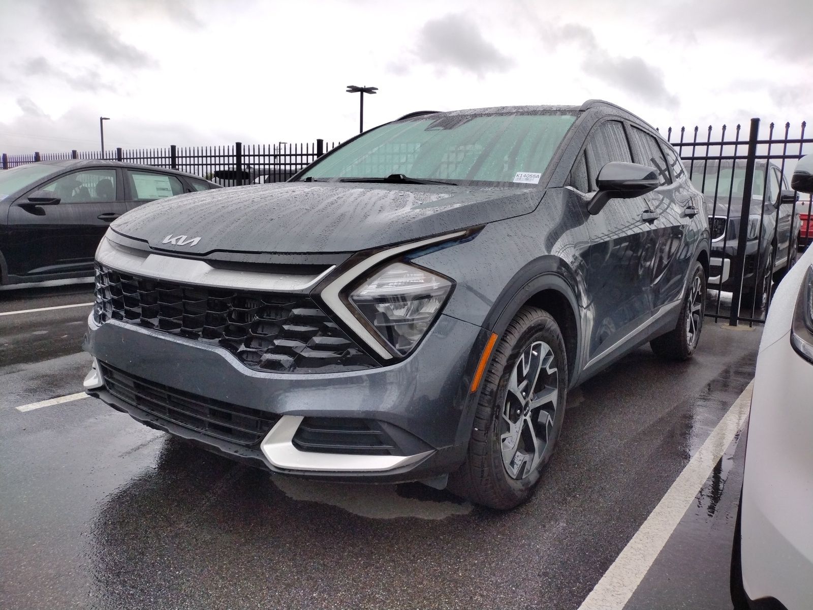 2023 Kia Sportage Hybrid EX photo 3