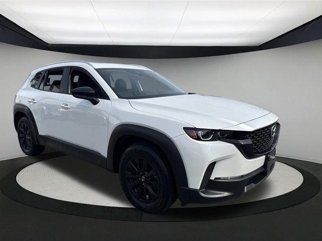 2023 Mazda CX-50 2.5 Preferred Plus photo 2