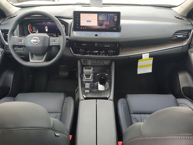 2025 Nissan Rogue Platinum photo 15