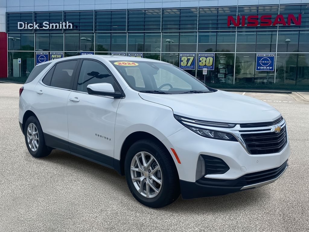 2024 Chevrolet Equinox LT's photo