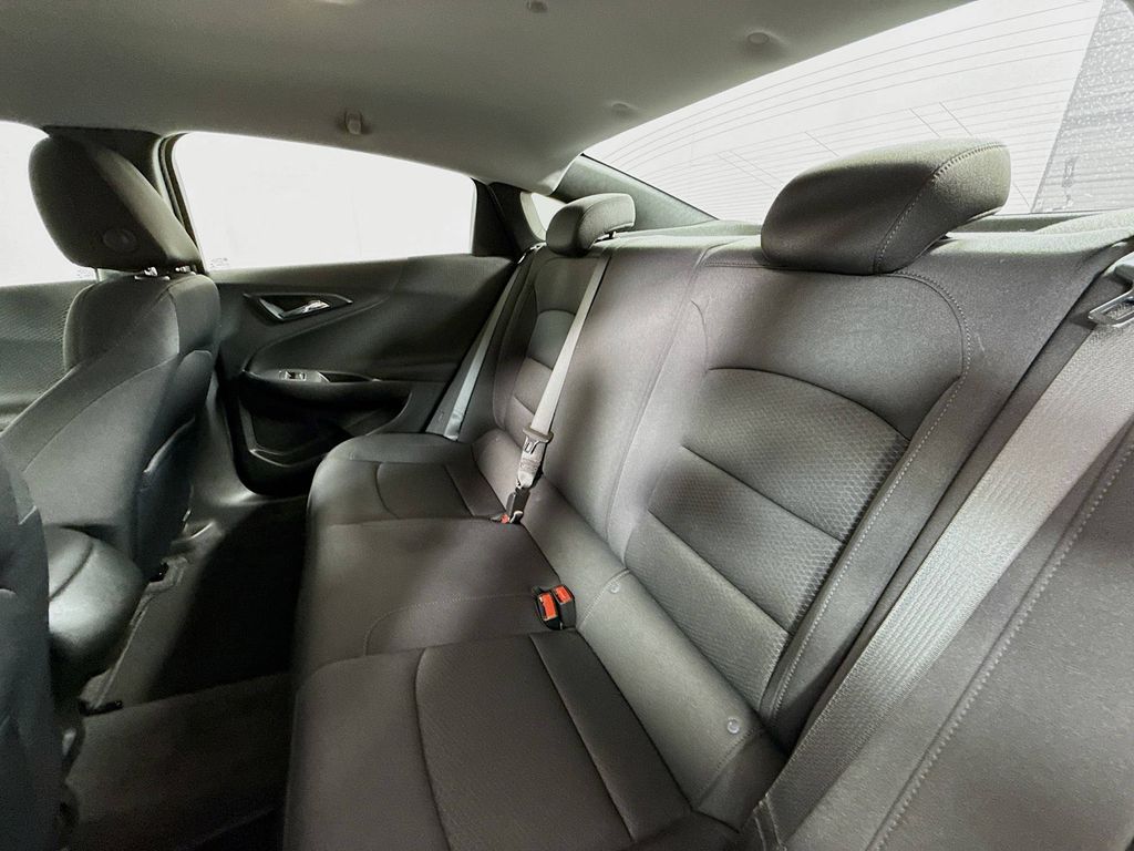 2024 Chevrolet Malibu LS photo 19