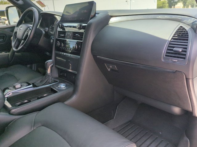 2024 Nissan Armada SL photo 17