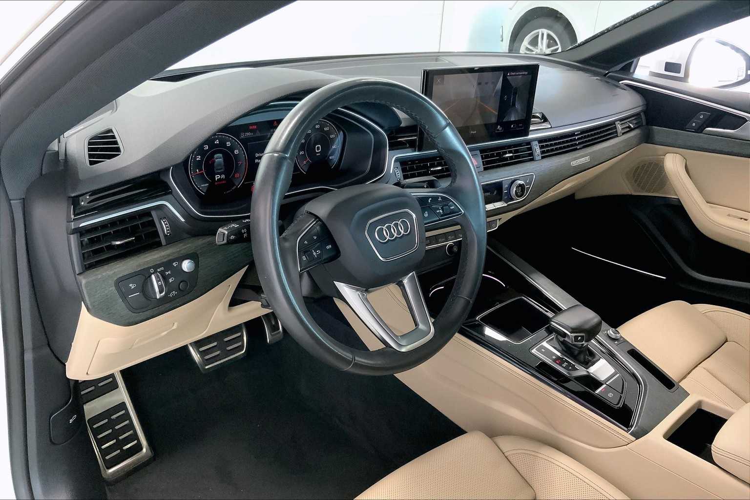 2022 Audi A5 S line Quattro Prestige photo 2