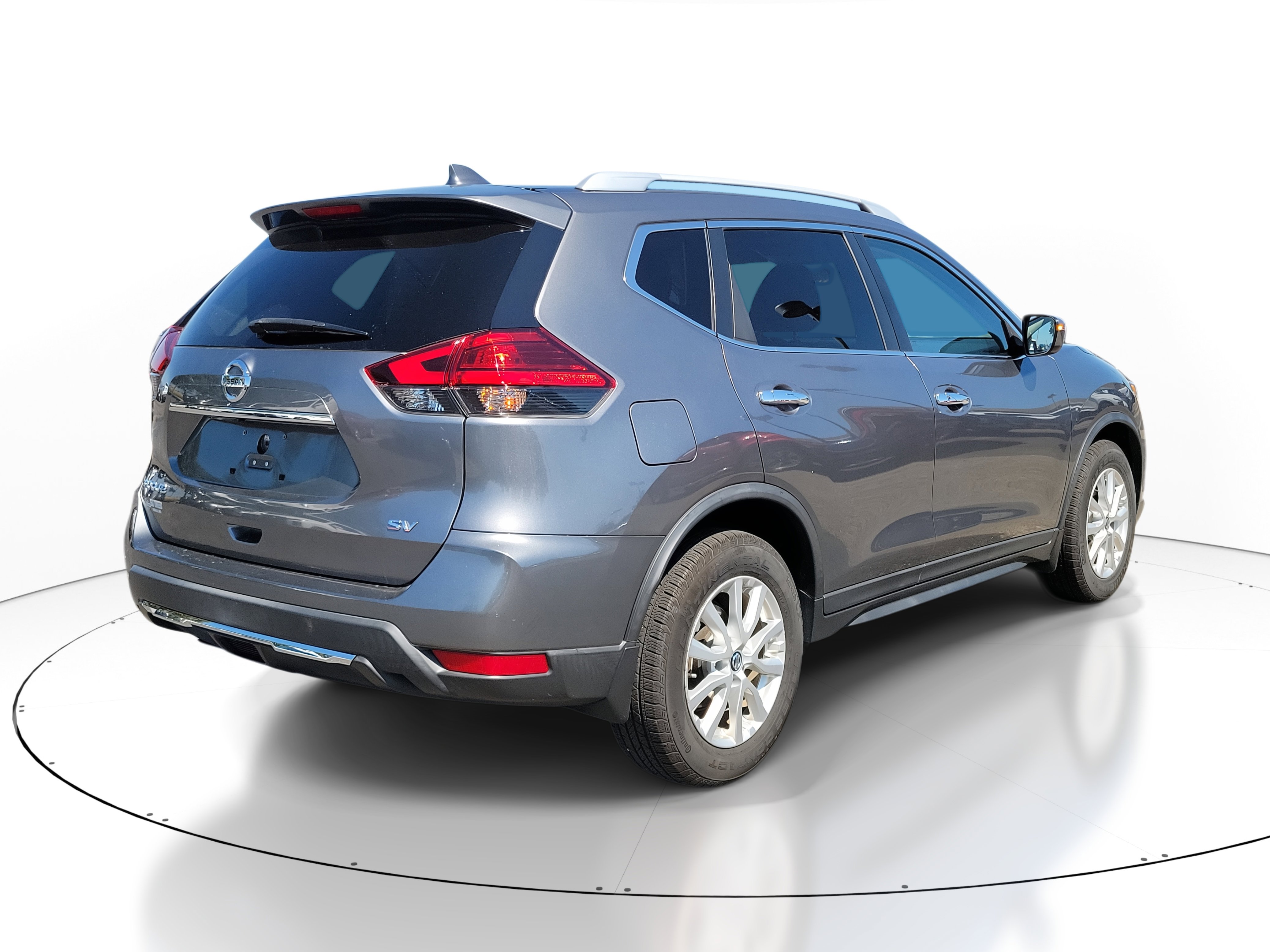 2017 Nissan Rogue SV photo 3