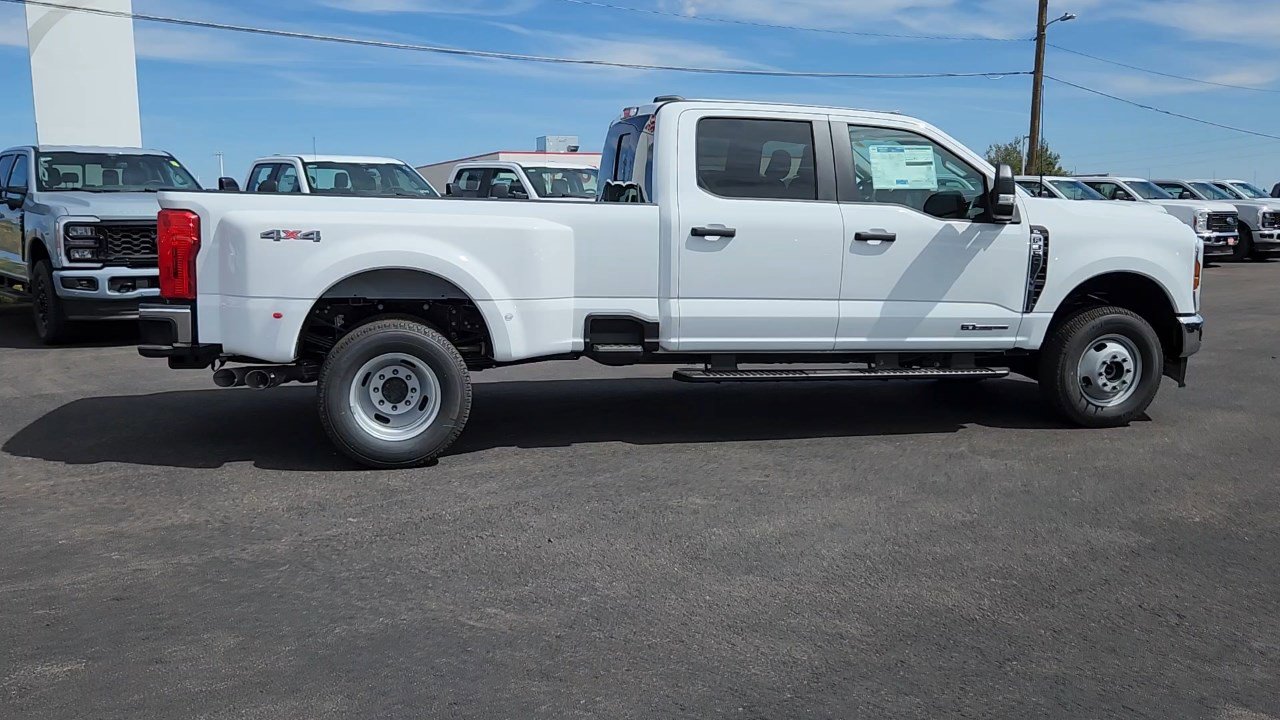 2026 Ford F-350 XL photo 3