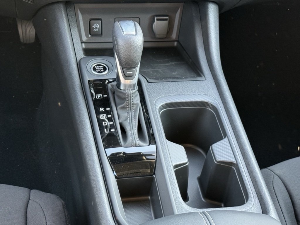 2025 Nissan Sentra S photo 12