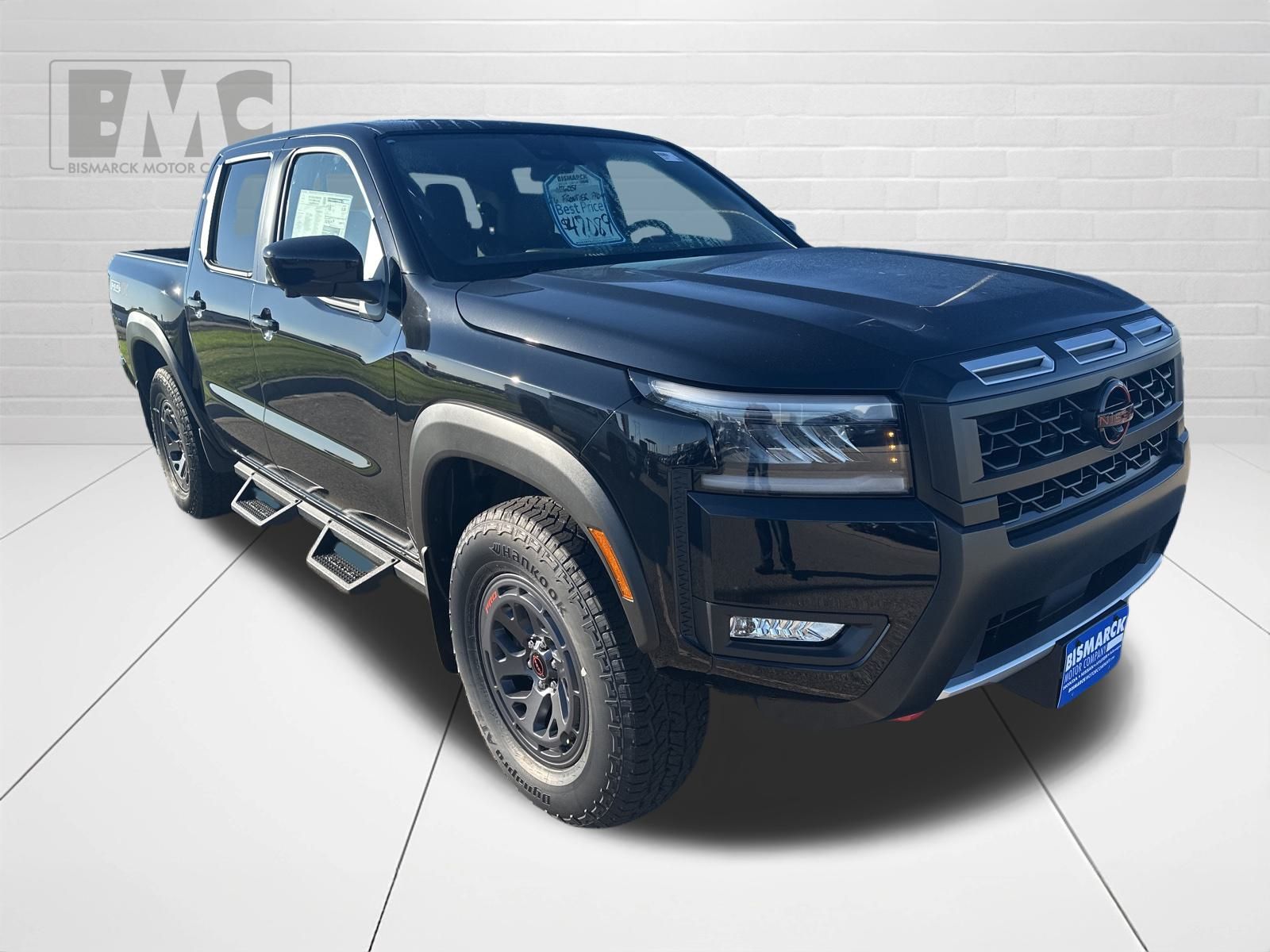 2026 Nissan Frontier Crew Cab PRO-4X photo 3