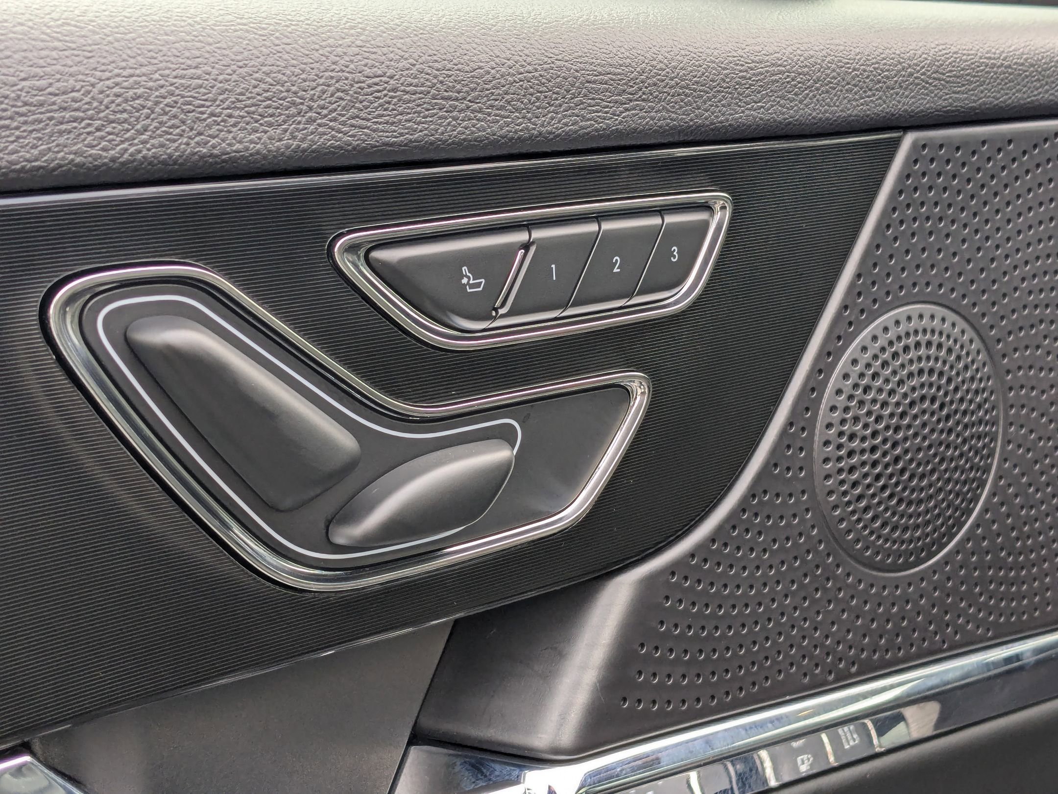 2024 Lincoln Corsair Grand Touring photo 14