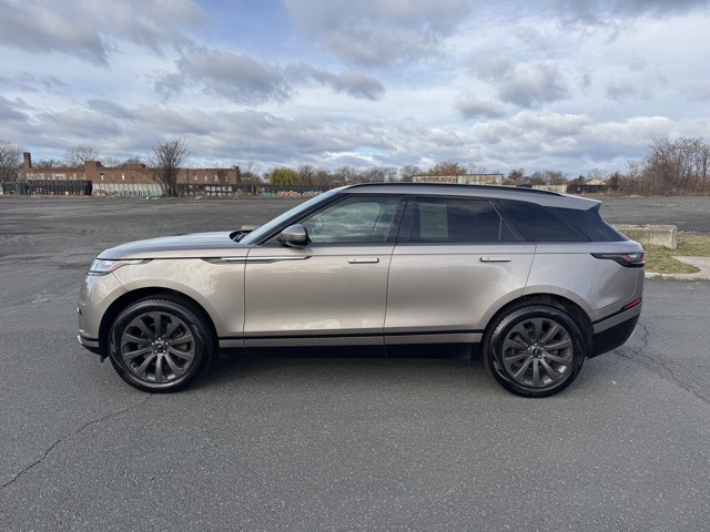 2023 Land Rover Range Rover Velar S photo 2