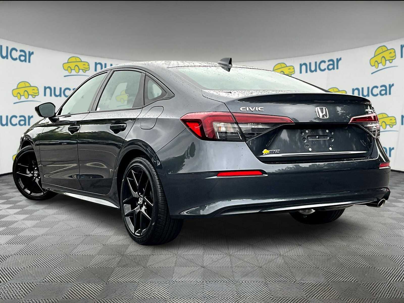 2025 Honda Civic Sport photo 2