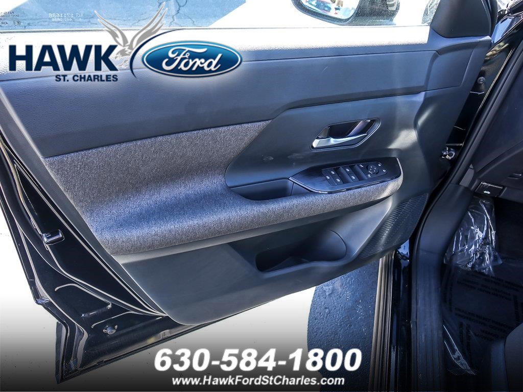 2025 NISSAN KICKS MPV - Image 17