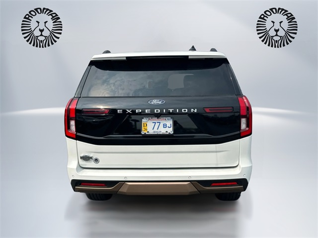 2025 Ford Expedition King Ranch photo 4