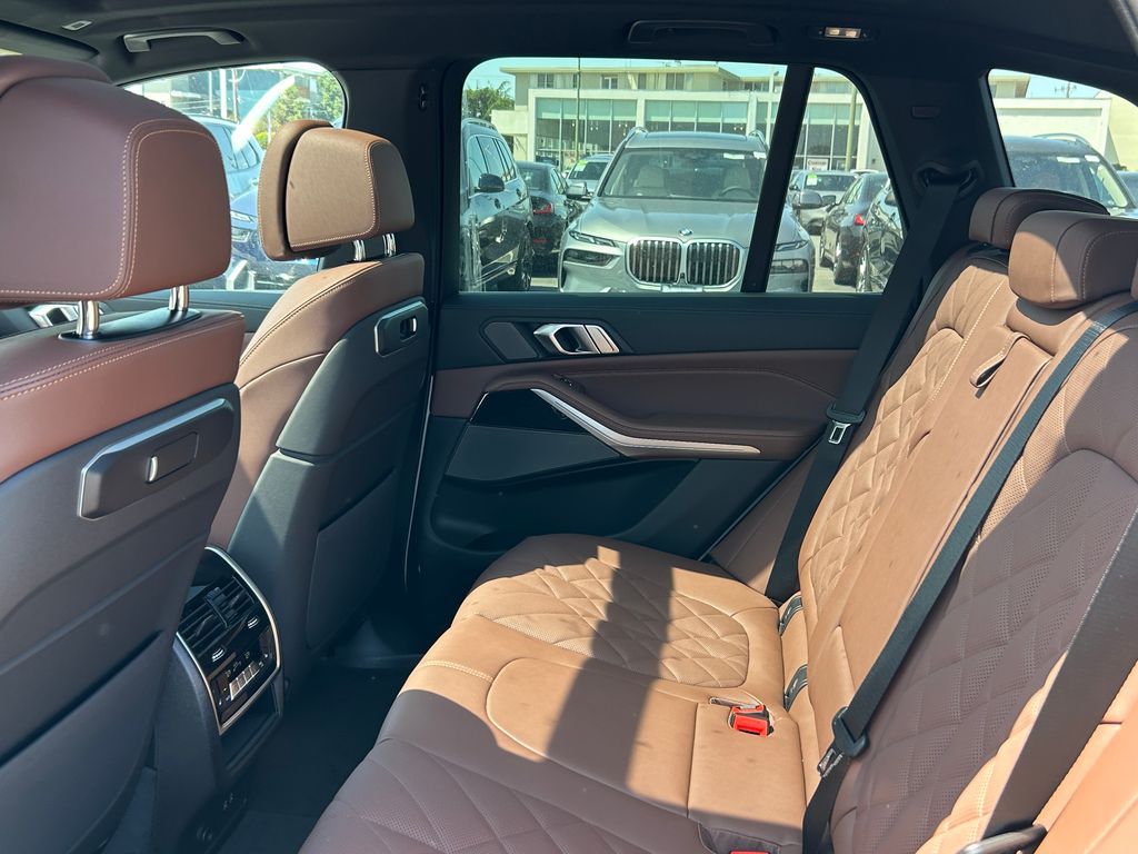 2026 Bmw X5 M60i photo 28