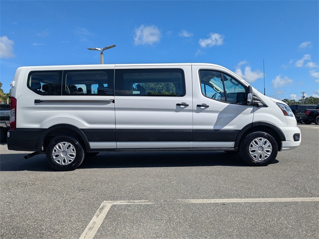 2023 Ford Transit XLT photo 3