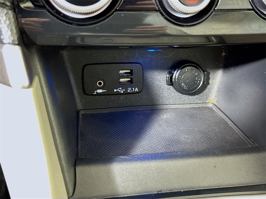 2020 Subaru Forester Premium photo 34
