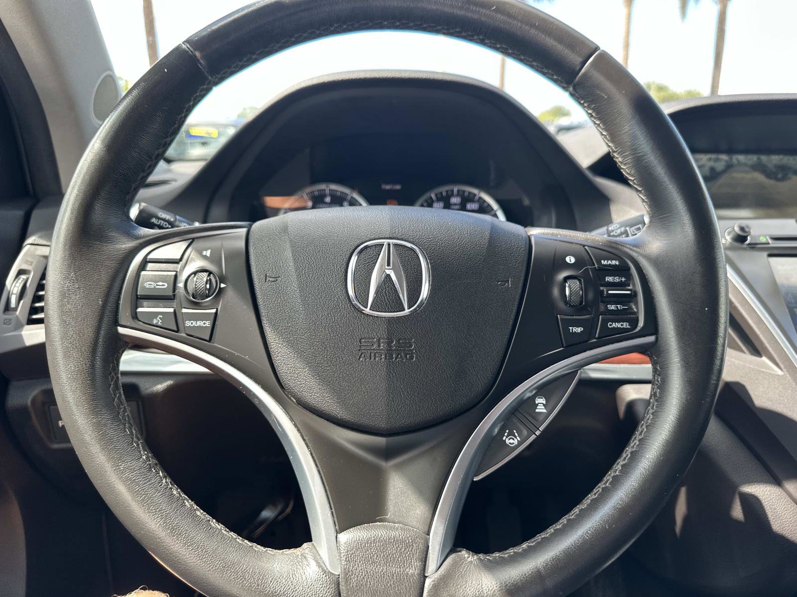 2016 Acura MDX SH-AWD Advance photo 24