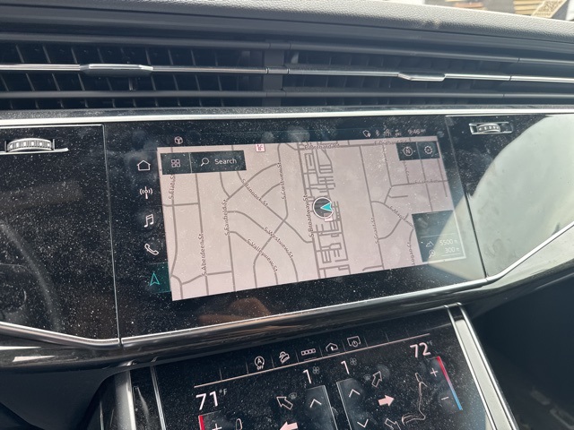 2021 Audi Q8 55 Premium Plus photo 5