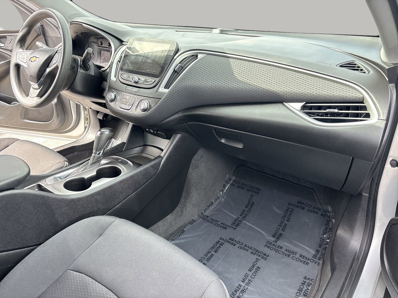 2020 Chevrolet Malibu LS photo 10