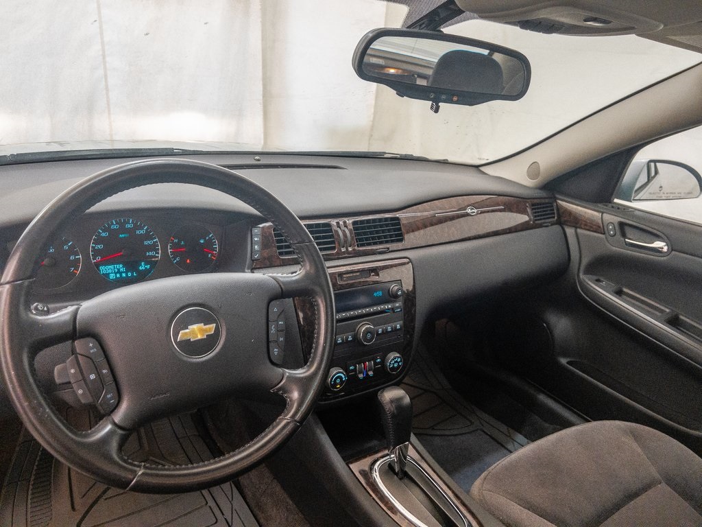 2013 Chevrolet Impala photo 10