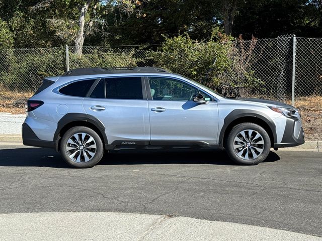 2025 Subaru Outback Limited photo 3