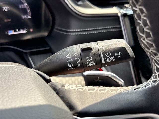 2025 Jeep Grand Cherokee Laredo photo 20