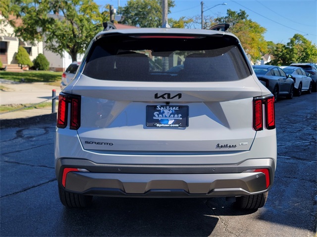 2025 Kia Sorento X-Line EX photo 4