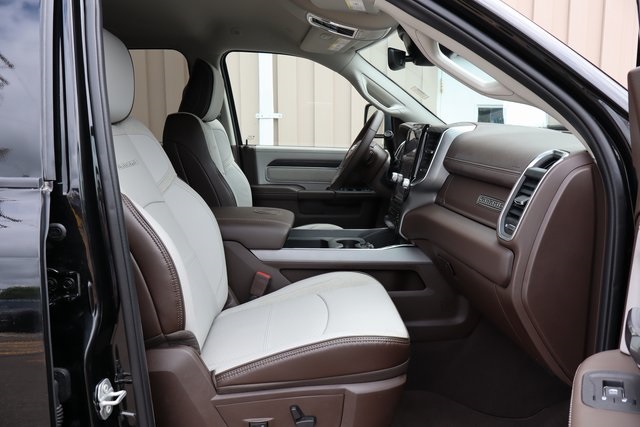 2025 Ram 2500 Laramie photo 47