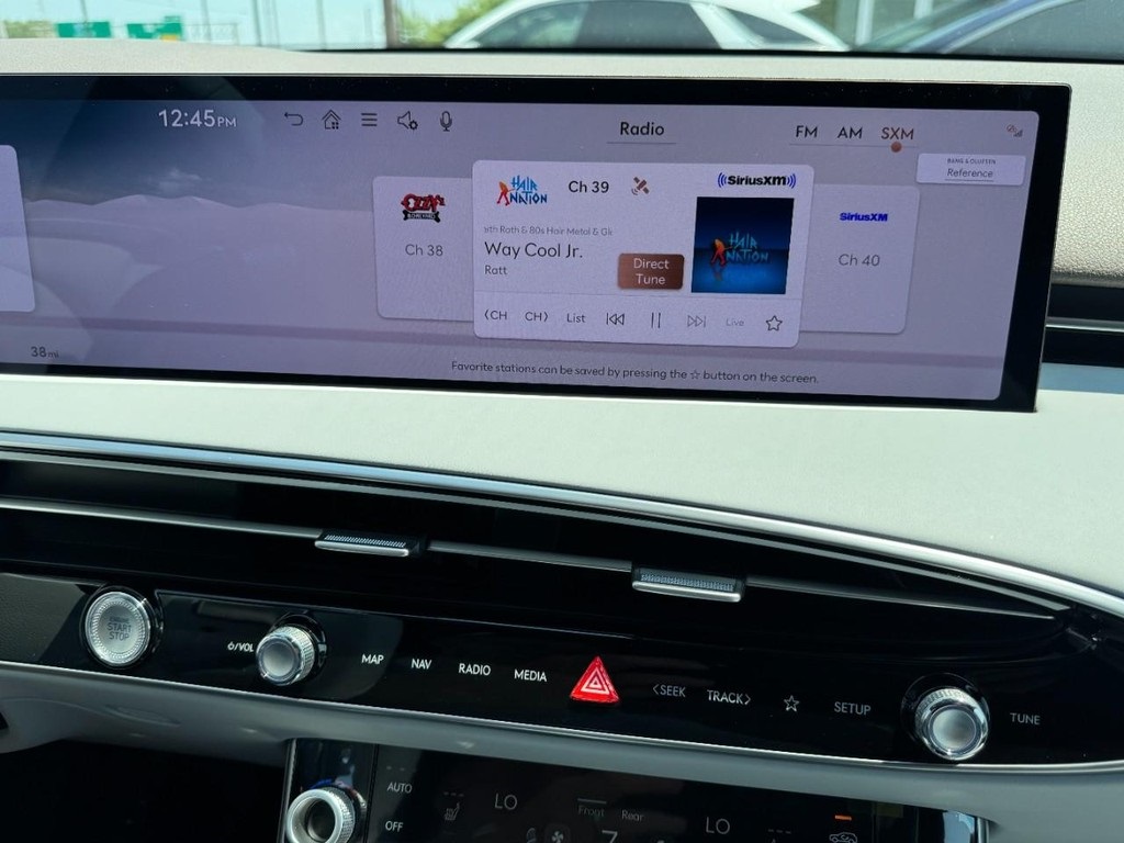 2026 Genesis GV70 2.5T Advanced photo 14
