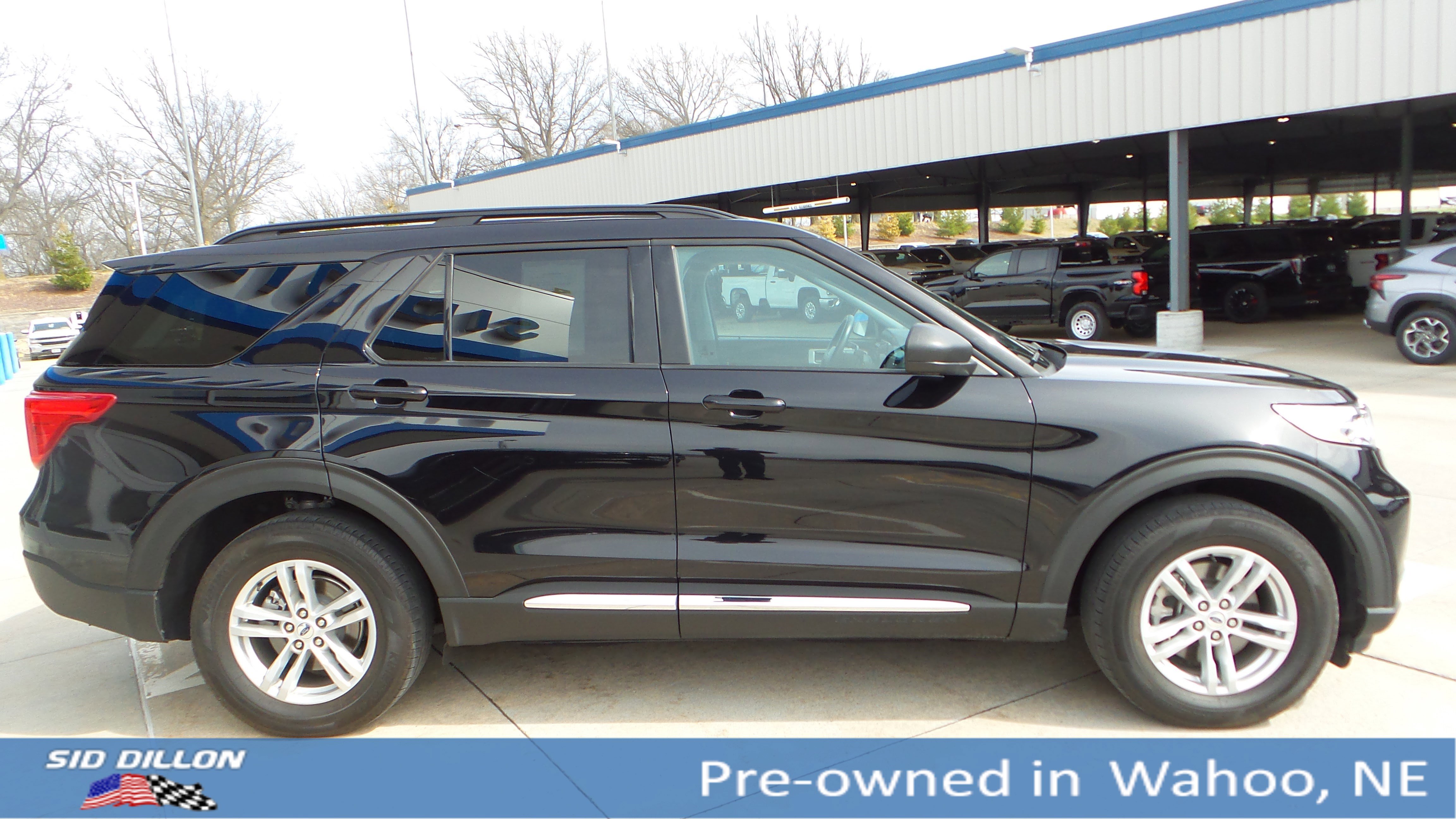 2022 Ford Explorer XLT photo 6