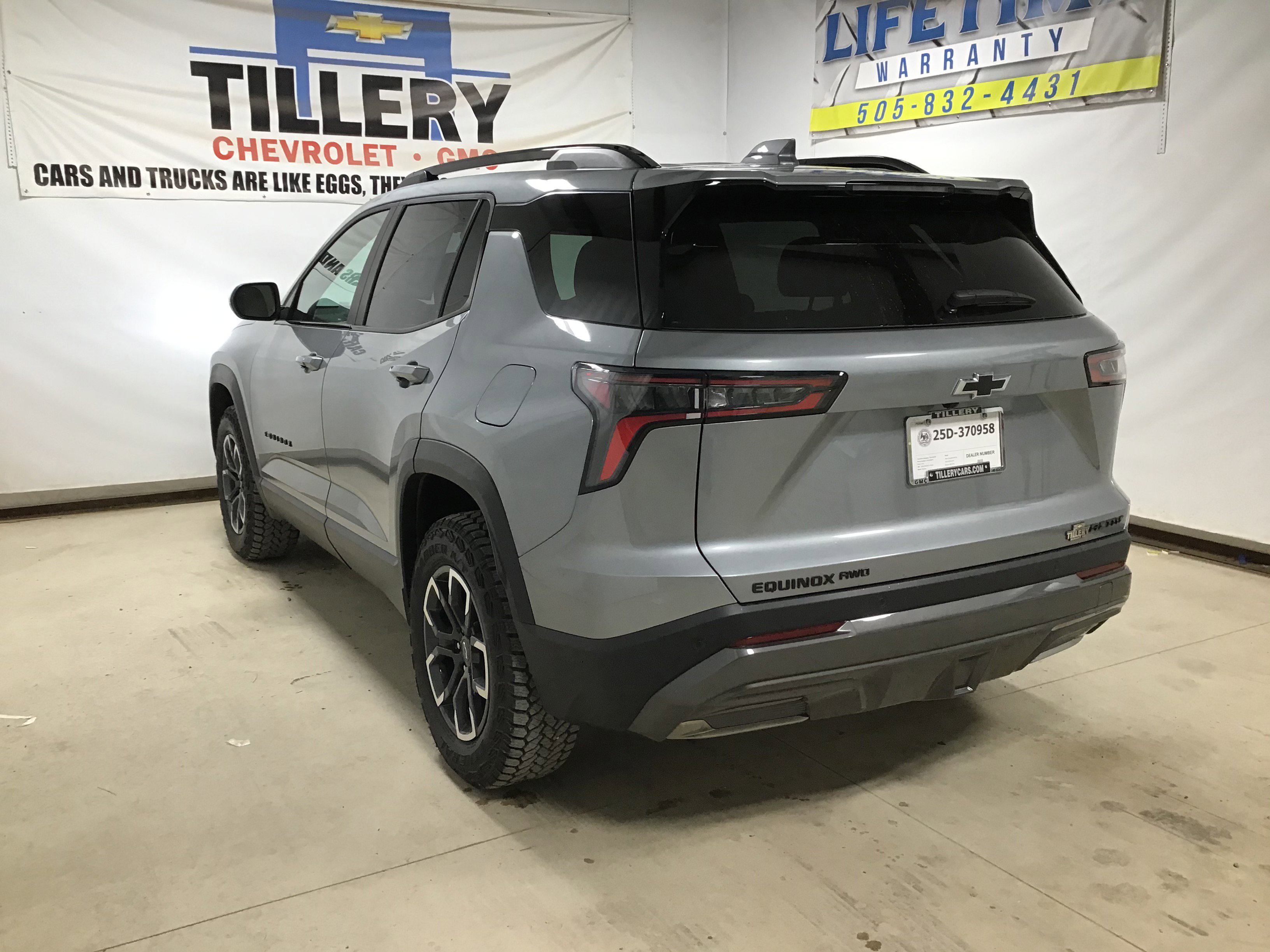 2026 Chevrolet Equinox ACTIV photo 4