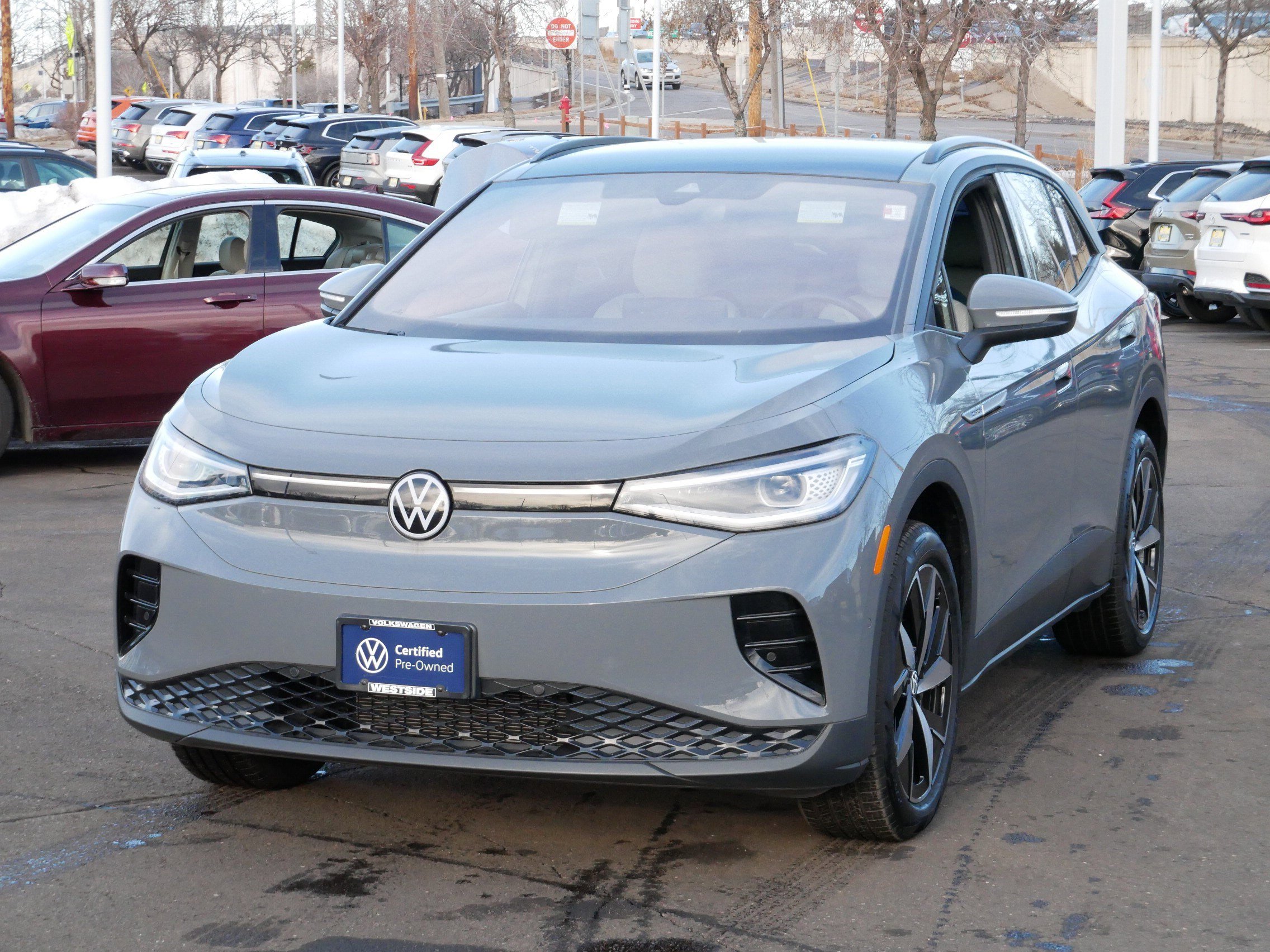 Used 2024 Volkswagen ID.4 PRO S with VIN 1V2WSPE87RC007386 for sale in St. Louis Park, MN
