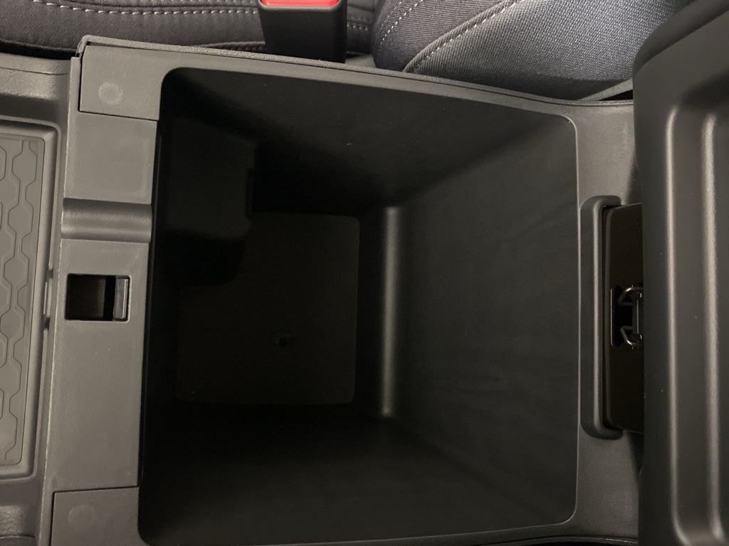 2025 Nissan Frontier SV photo 15