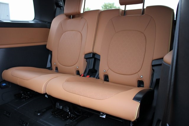 2025 Volkswagen ID. Buzz Pro Plus photo 3